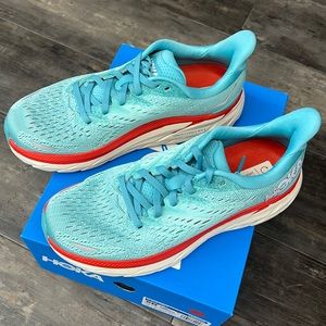 Women’s Hoka Clifton 8